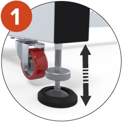 7 pieds d’appui ajustables sur lesquels la structure repose durant le jeu (non sur les roues)